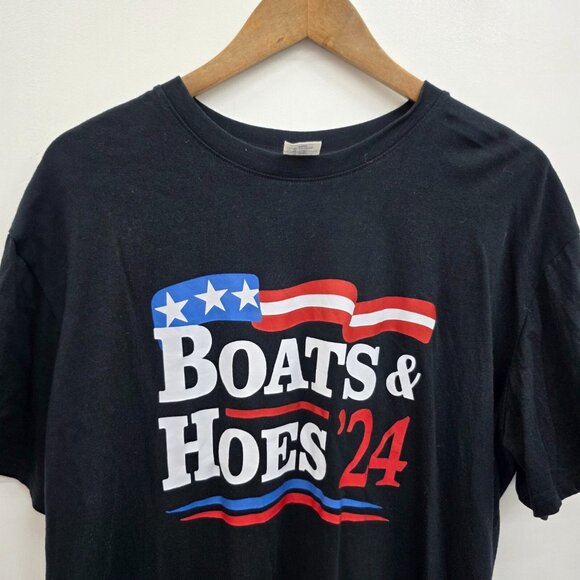 Boats & Hoes '24 Graphic T-Shirt Black Step Brothers Mens Size L Funny Patriotic - Picture 4 of 10